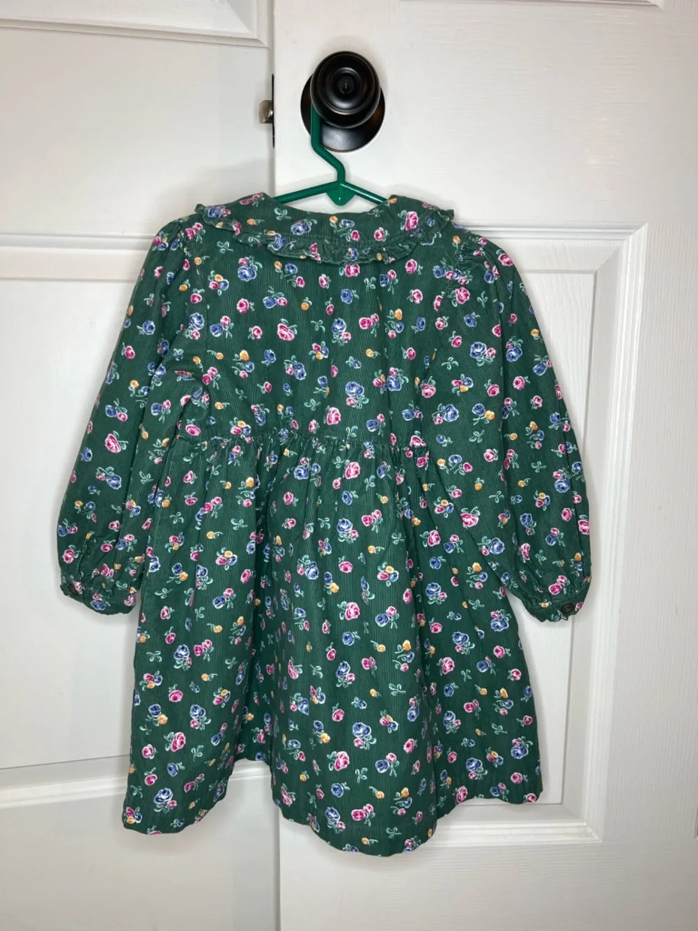OshKosh B'gosh Green Long Sleeve Floral Corduroy Dress Girls Sz 3T.